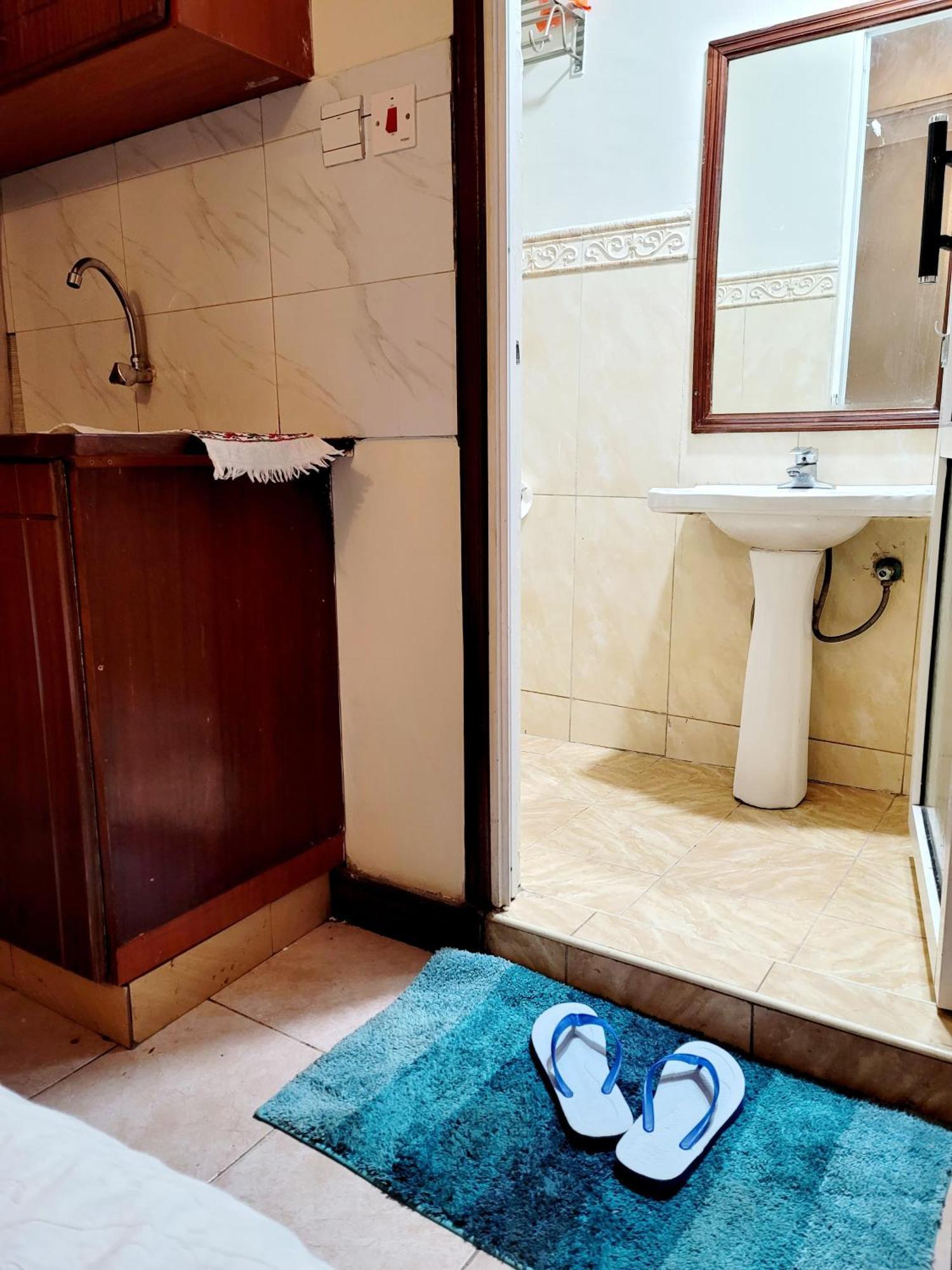 Sunrise Blue Moon B&B Найроби Екстериор снимка