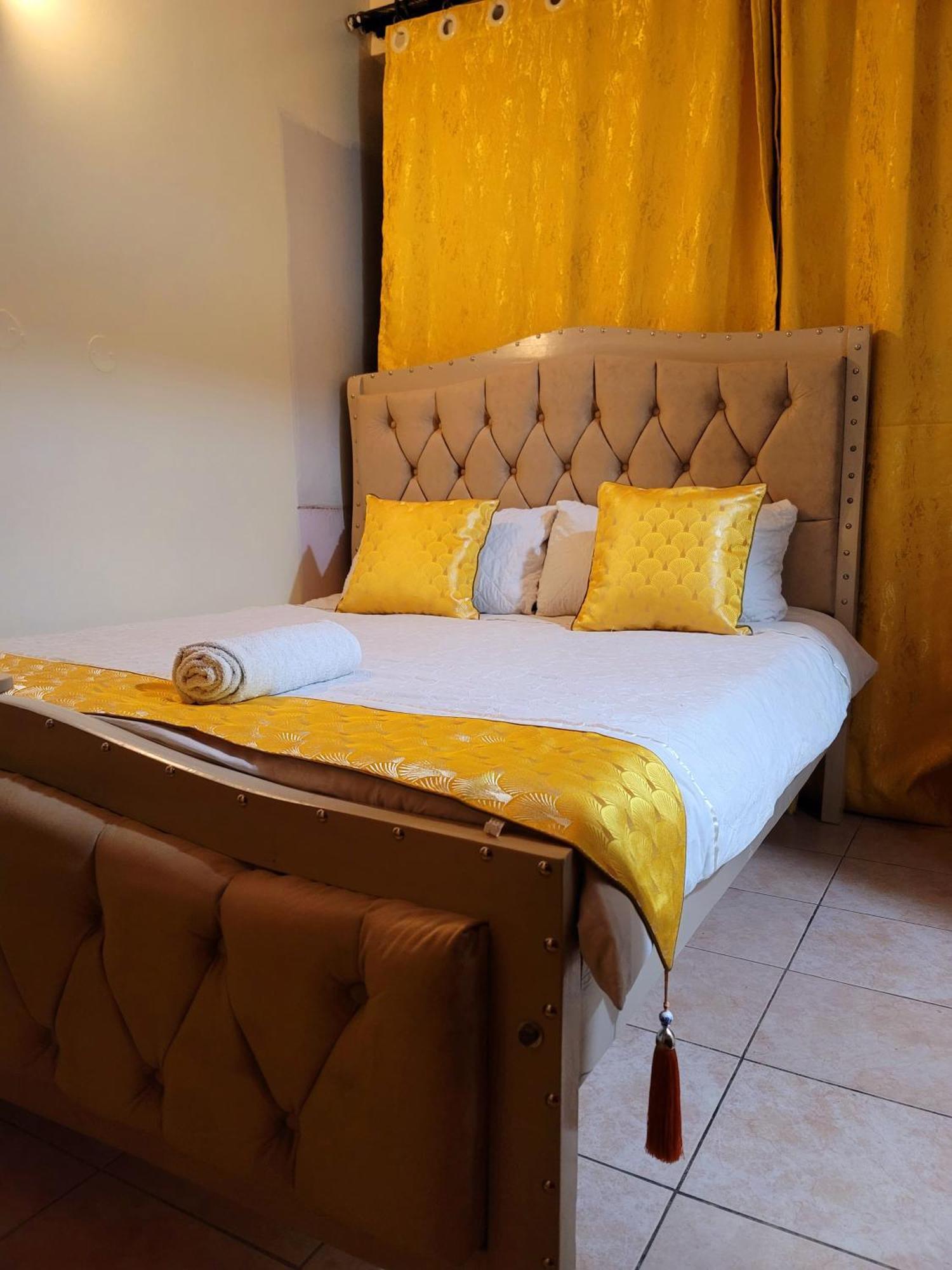 Sunrise Blue Moon B&B Найроби Екстериор снимка